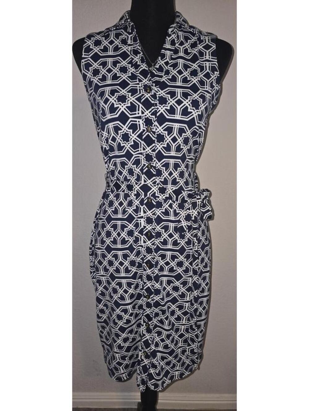 Sleeveless Geometric Pattern Dress with Belt